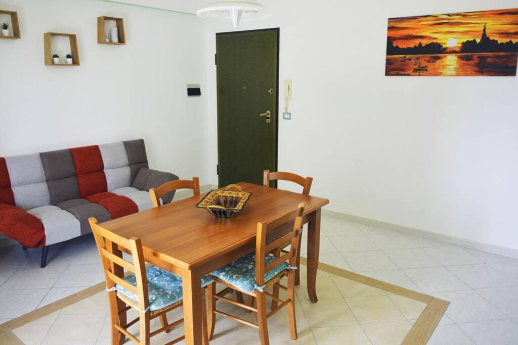Appartamento Casasolemare Fondachello Fondachello  Εξωτερικό φωτογραφία